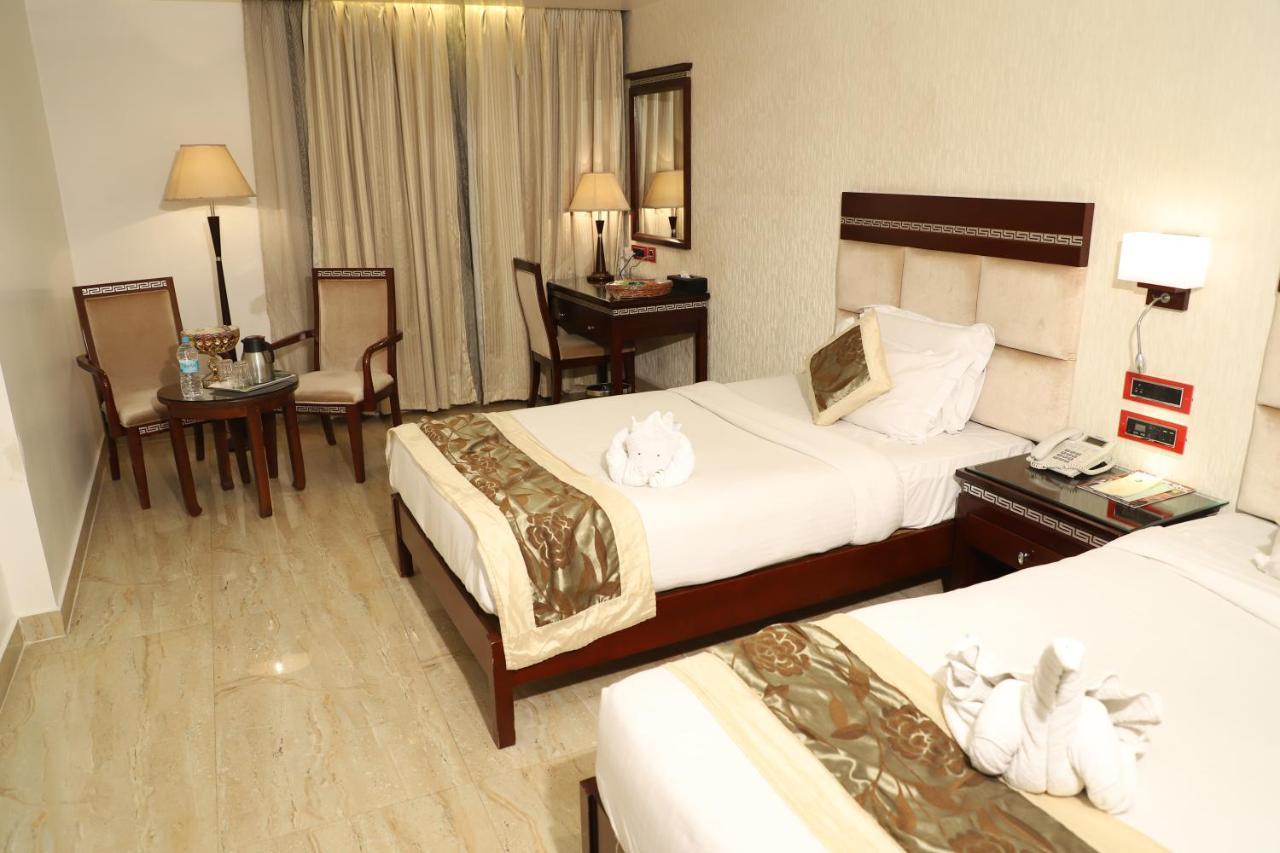 Republic Hotel Patna  Exterior photo