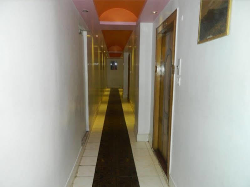 Republic Hotel Patna  Exterior photo